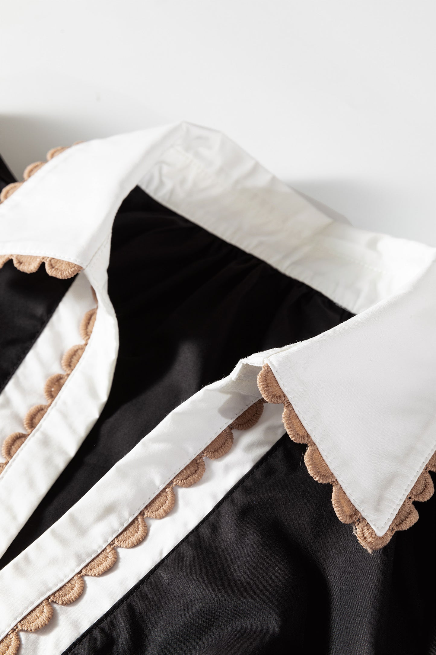 Black Ricrac Trim Color Block Short Sleeve Blouse