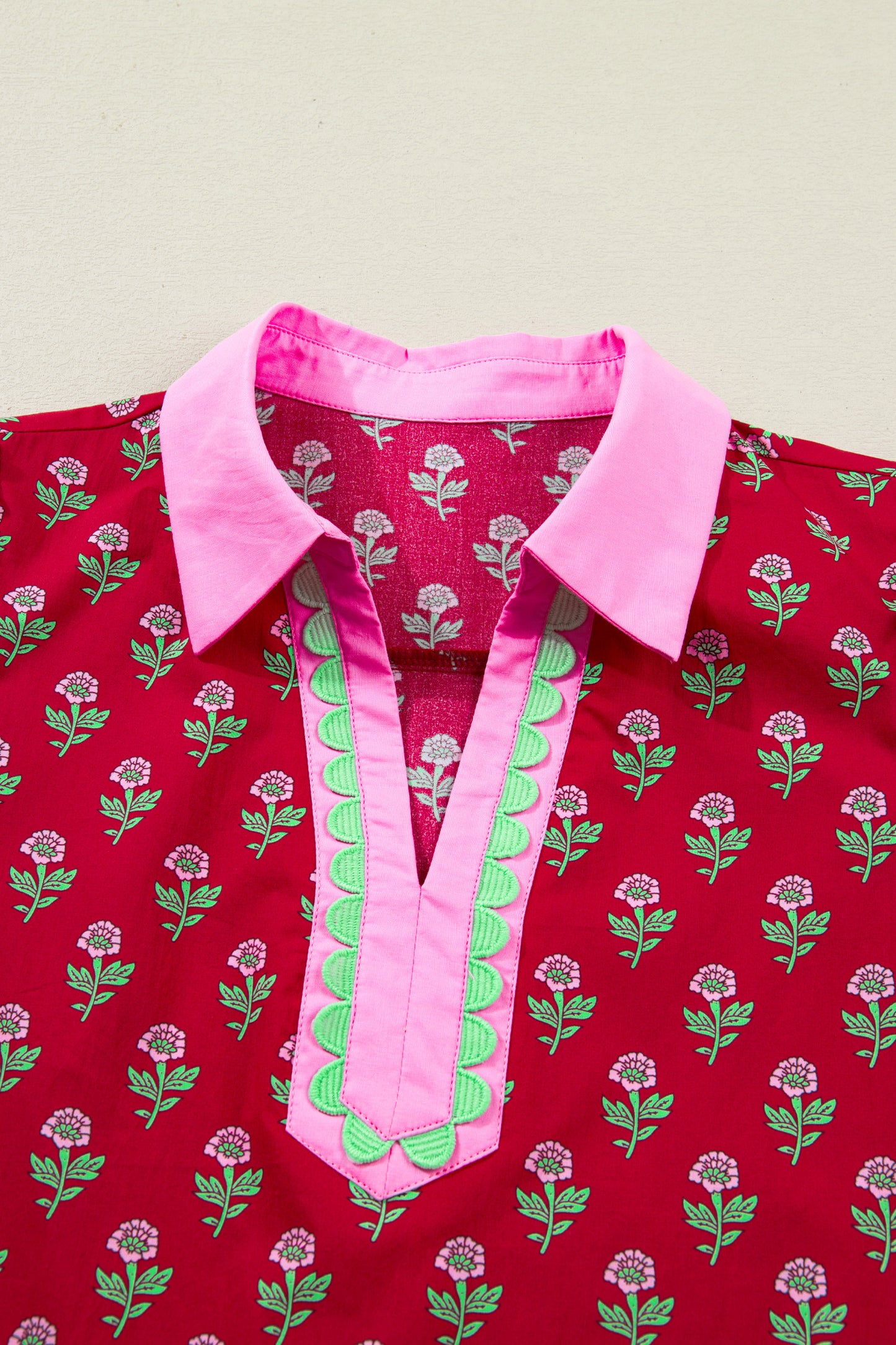 Red Floral Print Contrasted V Neck Short Bubble Sleeve Mini Dress