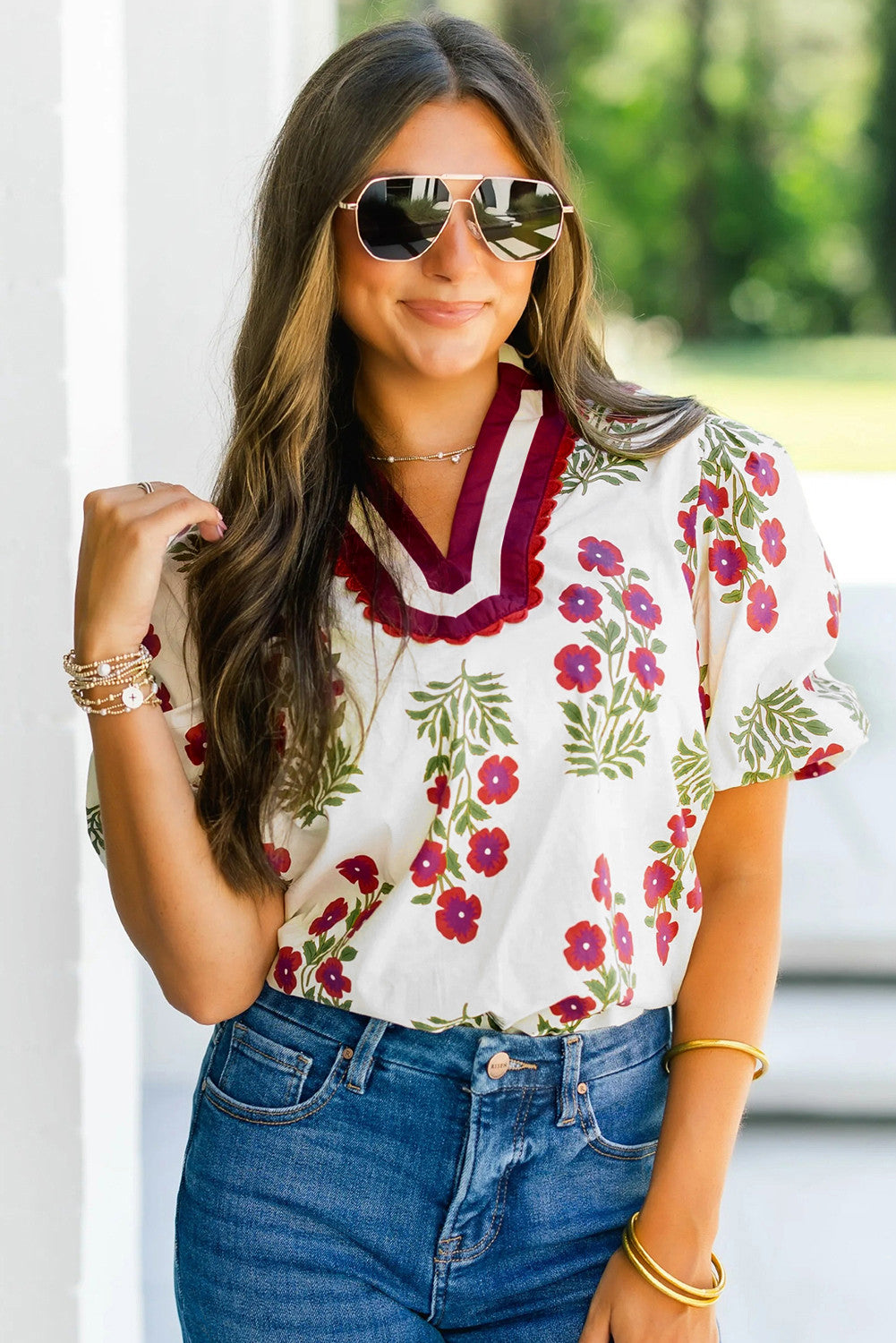 White Floral Short Bubble Sleeve Contrast Slit Blouse