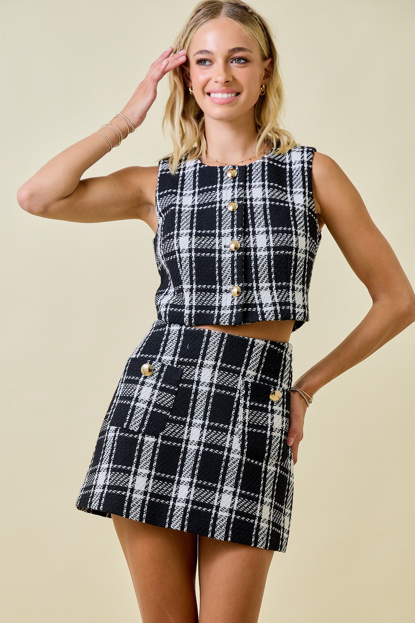 Black White Plaid Tweed Cropped Button Down Vest Top and Skirt