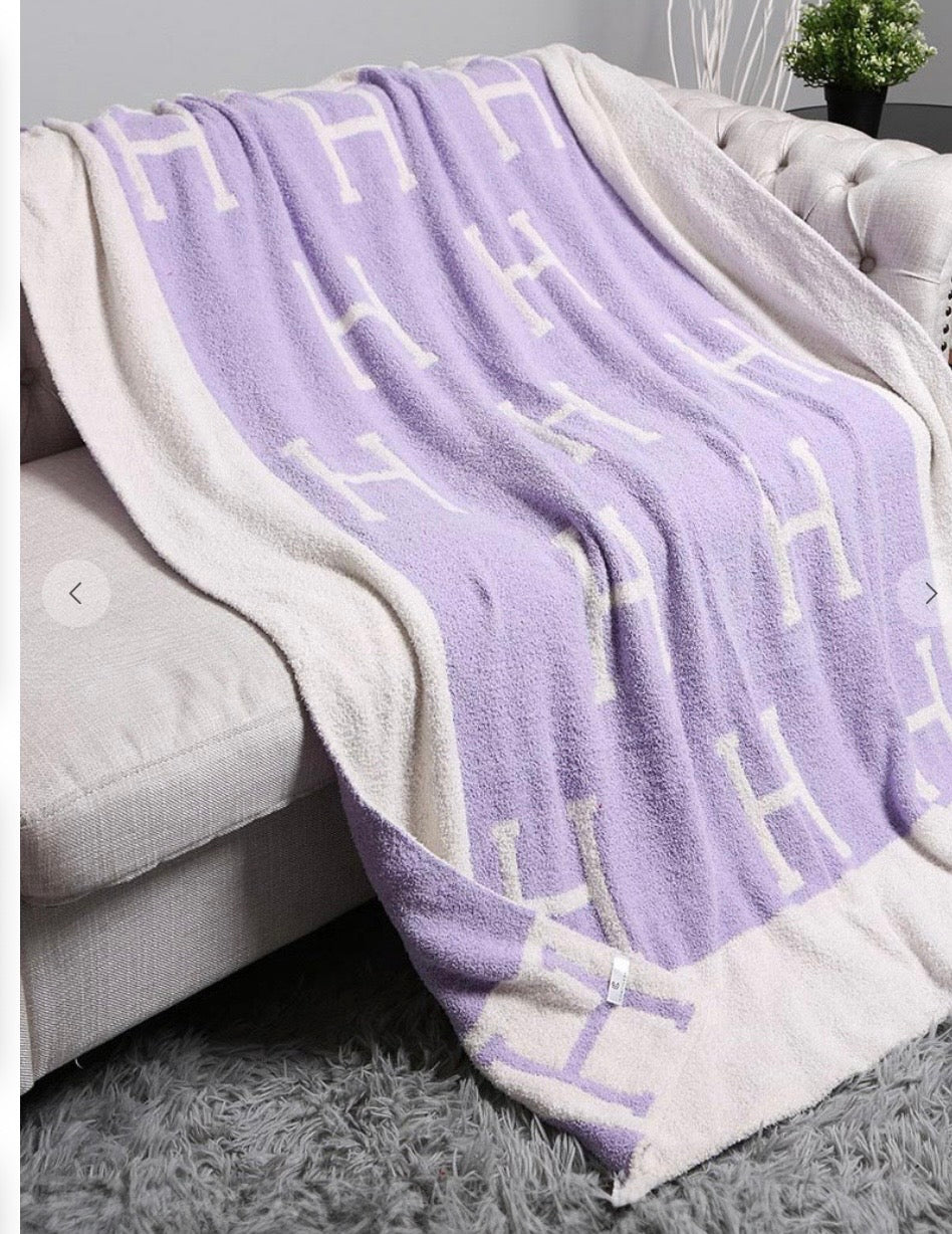 Cozy H Blanket
