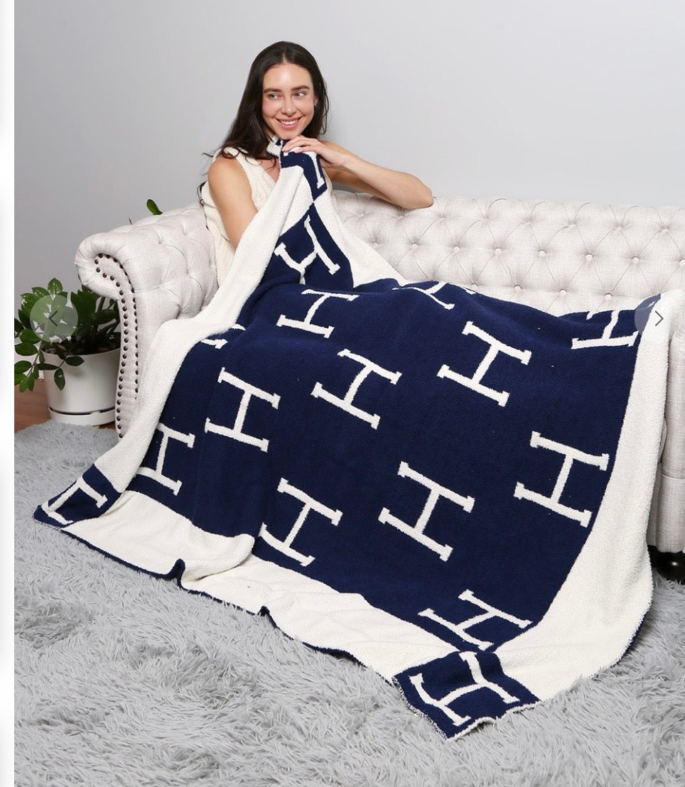 Cozy H Blanket
